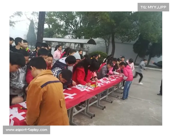 滁州试点手球操进课间活动 万名学生共同参与创下新纪录